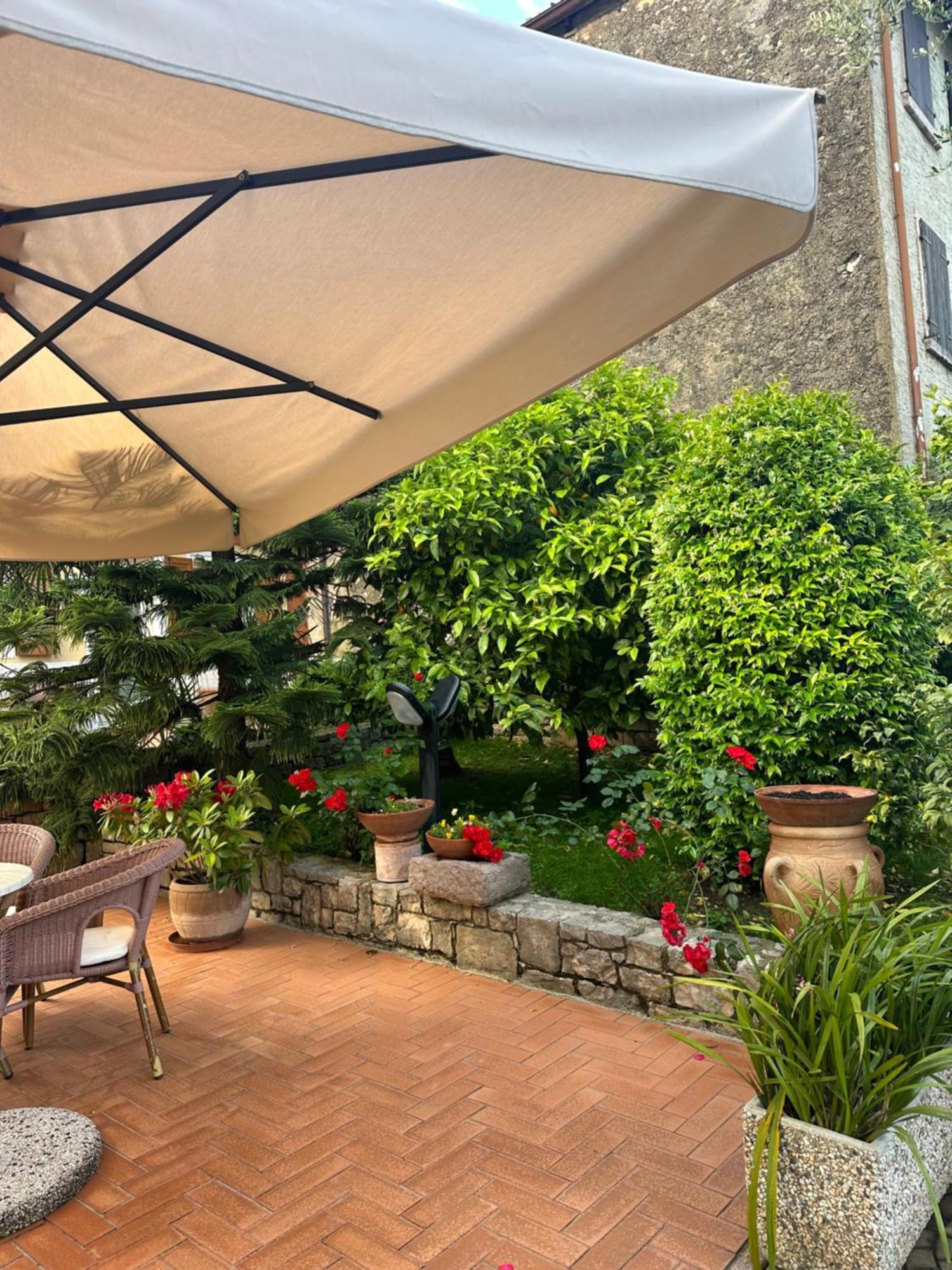 B&B Casa Benamati By Kelly Malcesine Exteriör bild