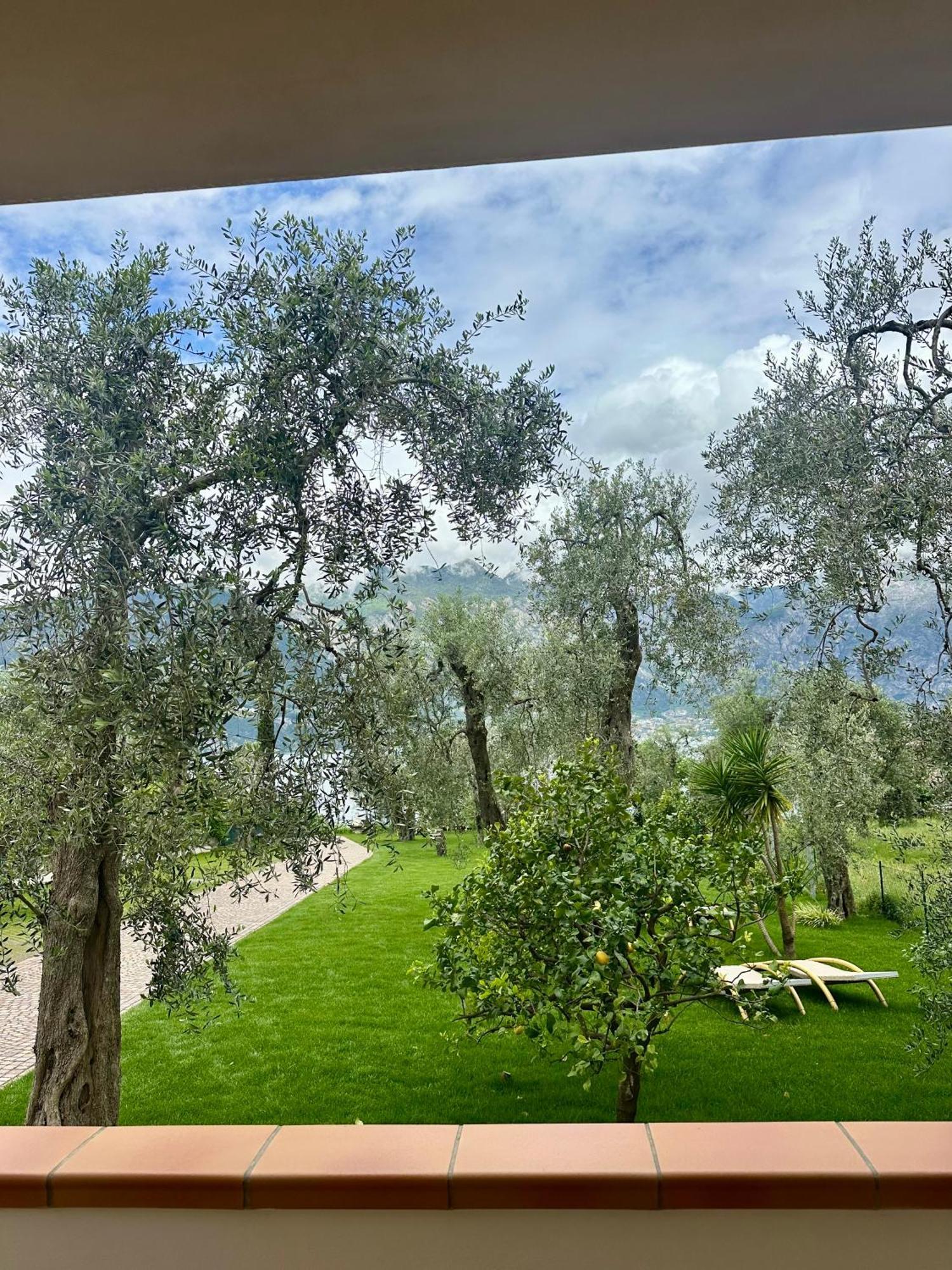 B&B Casa Benamati By Kelly Malcesine Exteriör bild