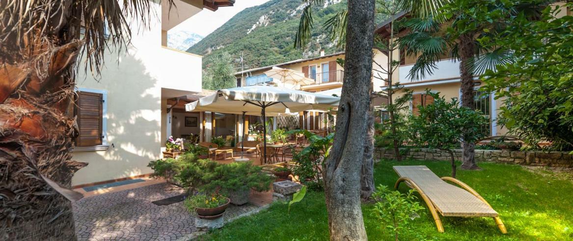 B&B Casa Benamati By Kelly Malcesine Exteriör bild